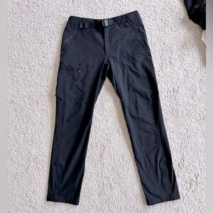 Patagonia Men's Black slim hiking pants